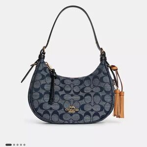 Coach Kleo Hobo In Signature Chambray
